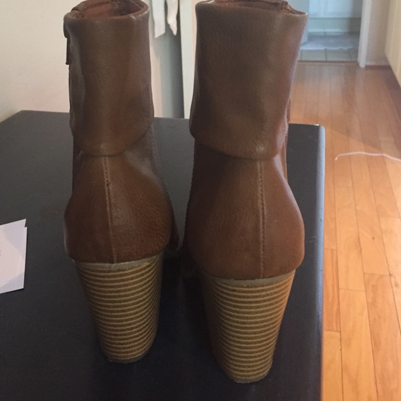 Brandy New forever 21 high heals - Picture 3 of 3