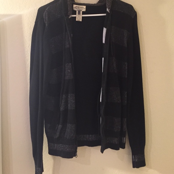 ❗️$3 IF BUNDLED❗️Black striped men's jacket