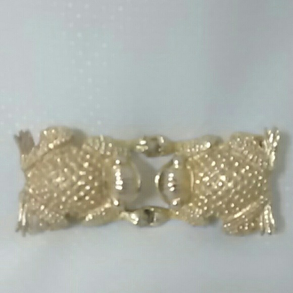Accessories - Two Piece Vintage Gold Frog Belt Buckle