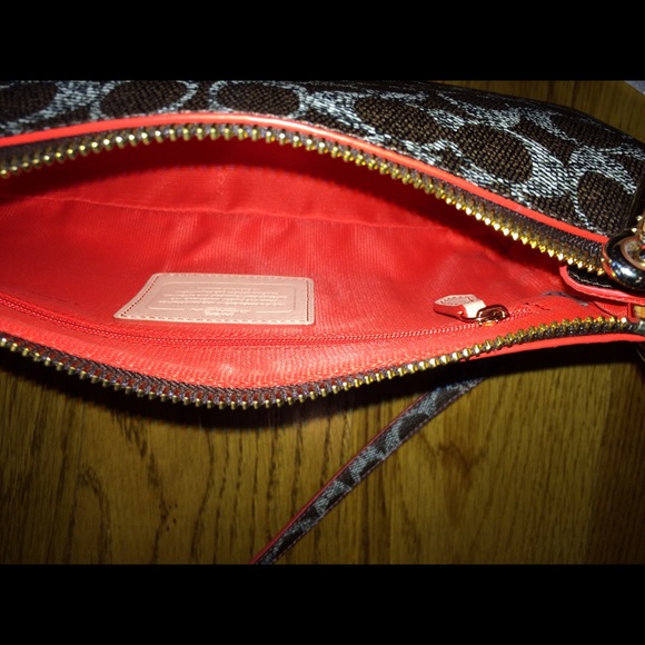Price Drop, Authentic Coach - Picture 4 of 4