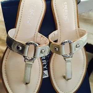 Sperry sandals 7.5