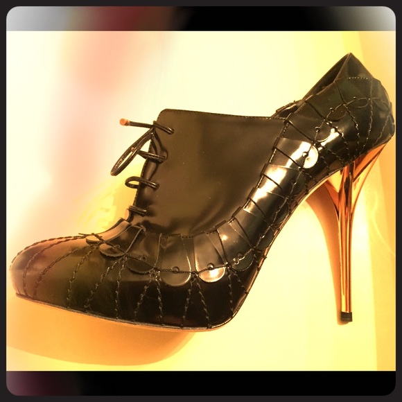 Dior Shoes - WORN ONCE DIOR Serpent bootie Size 38.5 (8 1/2)