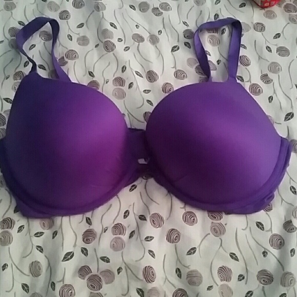 36DD bra bundle