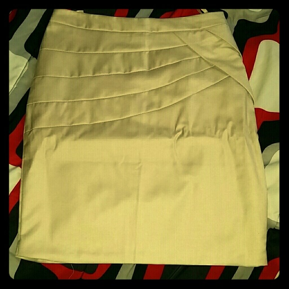 Tan cute skirt