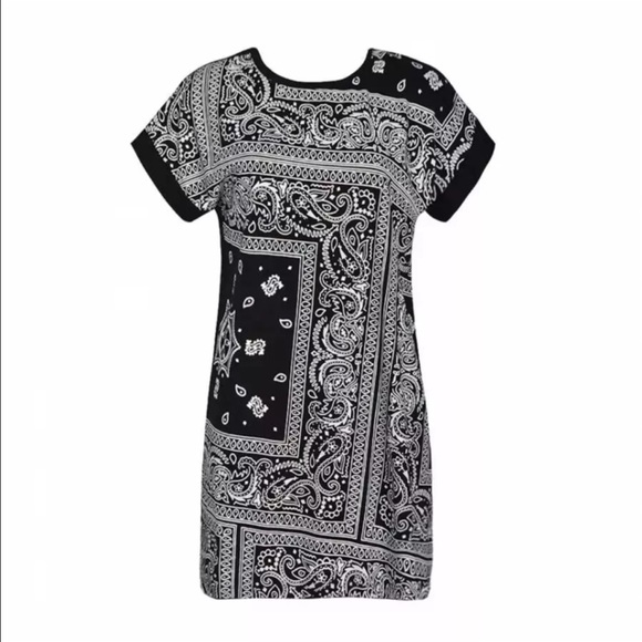 Dresses & Skirts - Black Bandana Dress