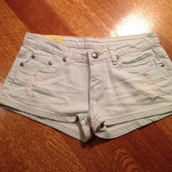 Machine Jean shorts