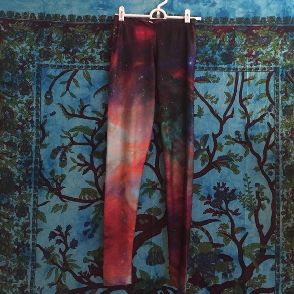 Blackmilk rainbow galaxy leggings