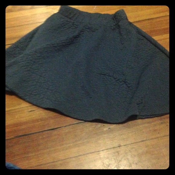 Grey skirt
