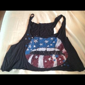 Black american flag lips crop top