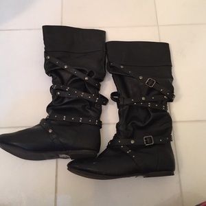 Black boots