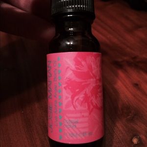 Josie Maran Argan oil x2