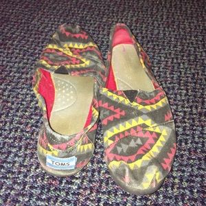 Tribal Printed Toms