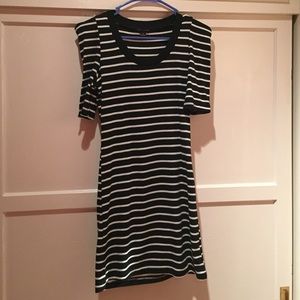 Striped Quarter Sleeve Dress