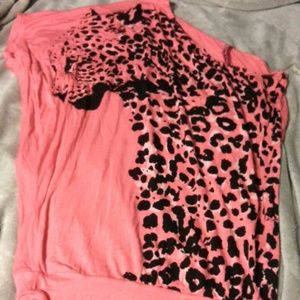 Trendy cheetah top