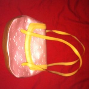 Light pink purse