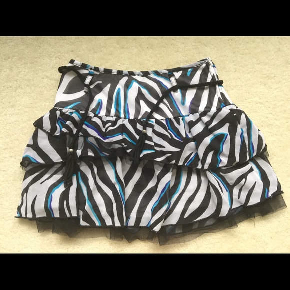 Iz Byer Other - Zebra print skirt