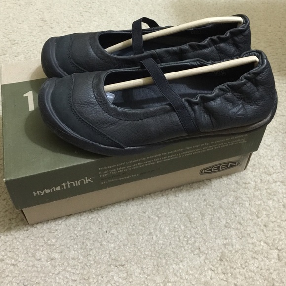 Keen Mary Jane black 7.5
