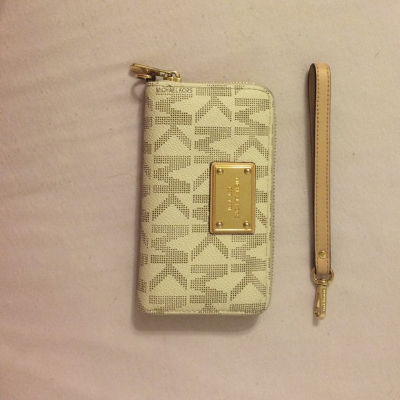MK wallet/wristlet