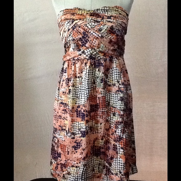 Romeo & Juliet Couture Dresses & Skirts - Romeo &Juliet Couture strapless dress