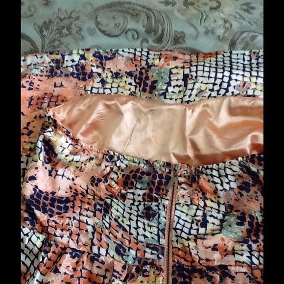 Romeo &Juliet Couture strapless dress - Picture 4 of 4