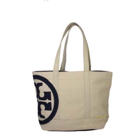 Tory Burch Handbags - Tory Burch Beach Tote