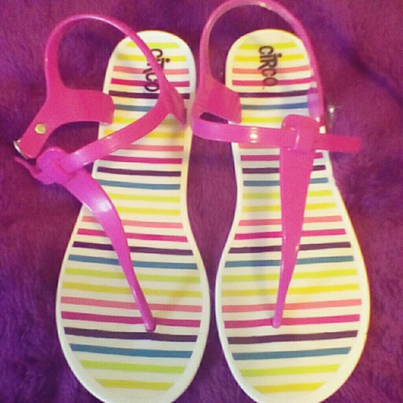 Sandals - Picture 2 of 2