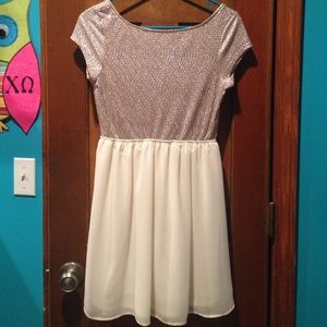 Metallic and cream short sleeve dress