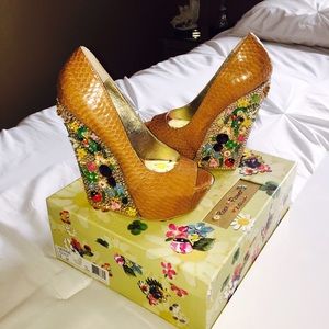 Rock & Flower Ziginy Wedges & bathing suit bundle