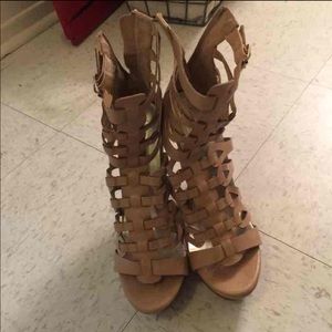 Gladiator wedges