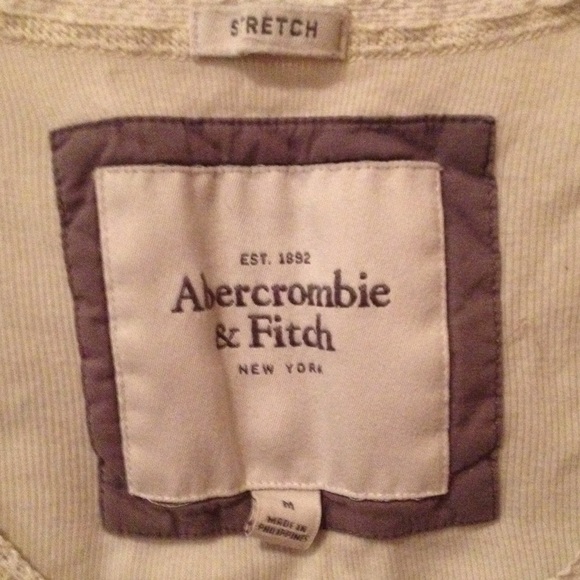 White Abercrombie & Fitch New York V-Neck Shirt - Picture 2 of 2