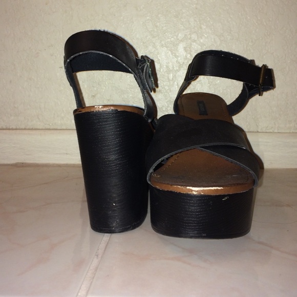 CUTE SHOES