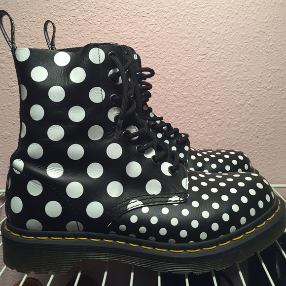 Dr. Martens 'Chay' Buttery Leather Boot