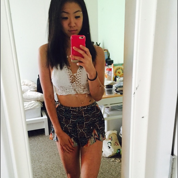 ❤️ White knitted crop top ❤️ - Picture 3 of 3