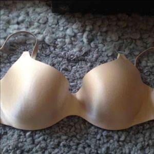 Vs bra nude