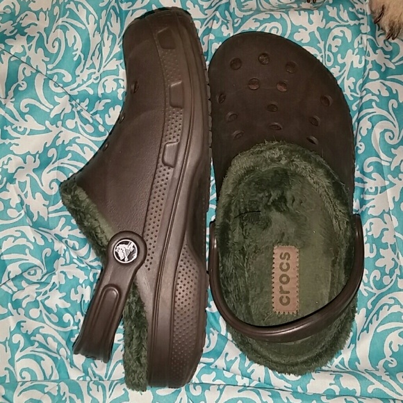 Grey Crocs - Picture 3 of 4