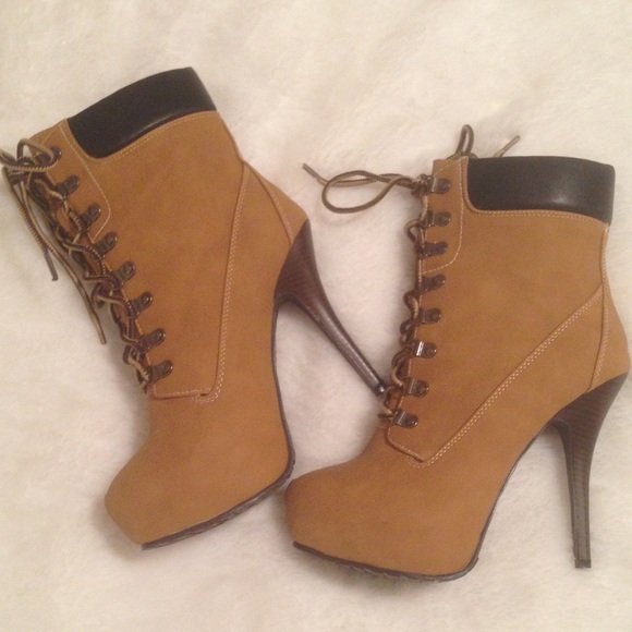 Bucco Shoes - Edgy Bucco Hiking Stiletto Lace Up Boots