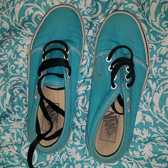 Aqua Vans - Picture 4 of 4