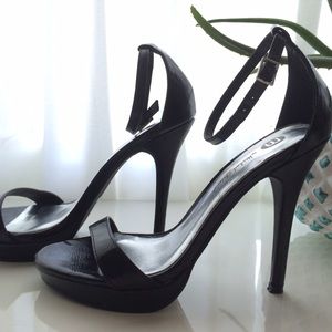 Michael Antonio 3 inch with strap heels