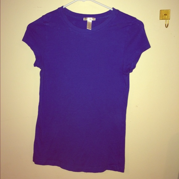 Basic blue top