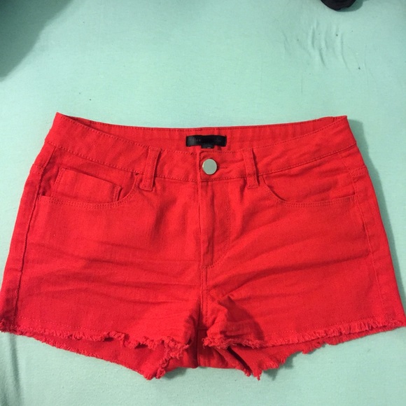 Size:5 Red Cutoff Shorts