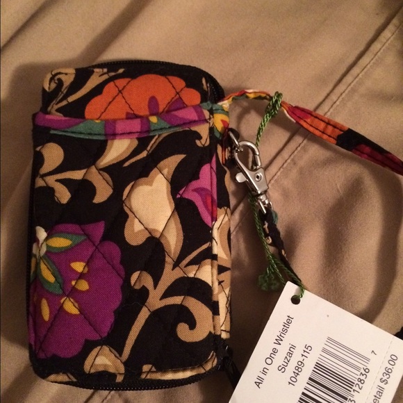 Vera Bradley Clutches & Wallets - 🌸🌼🍂NWT Vera Bradley wristlet