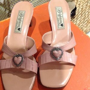 A lovely very lady like pair of blush Brightons