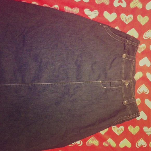 Long jean skirt