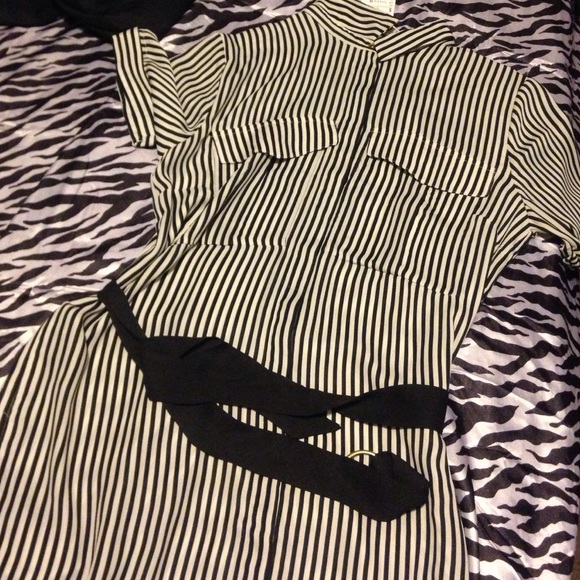 Striped dress w. attached belt