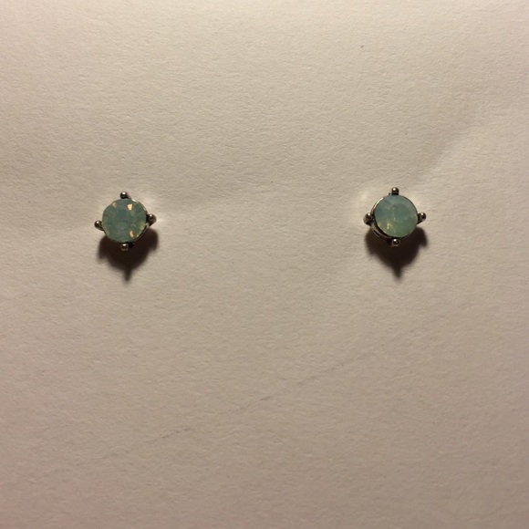 Mint Stud Earrings