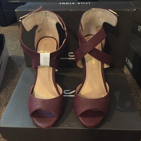 SOLD ❌ - Picture 1 of 3