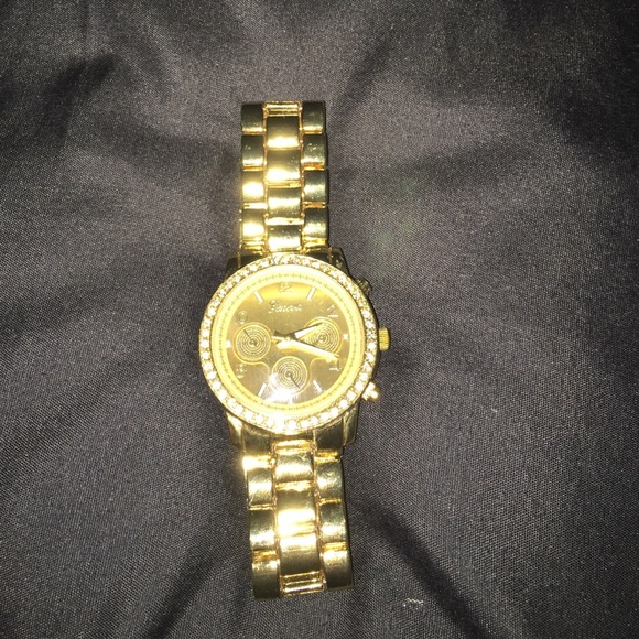 ***sold***Gold Geneva watch