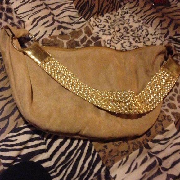 Purse - Picture 1 of 2