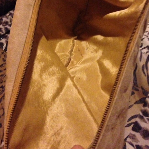 Purse - Picture 2 of 2
