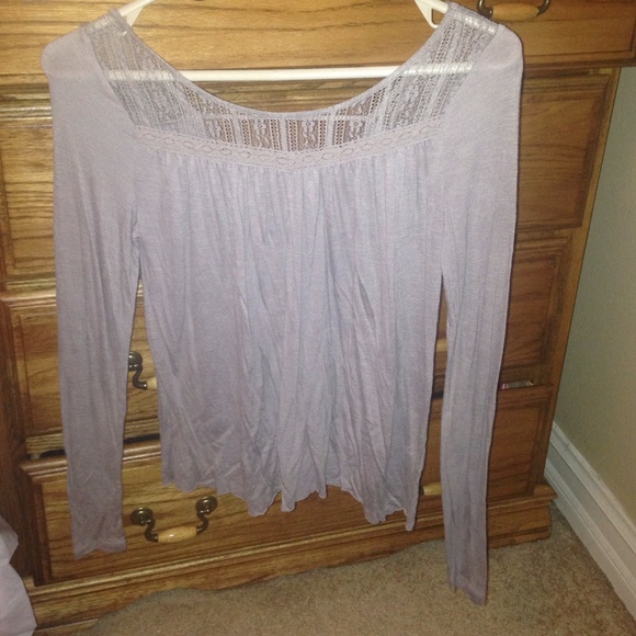 Long-sleeved blouse!